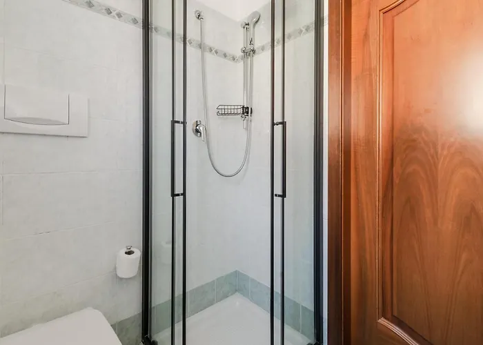 Guesthost - Santa Lucia Station Lovely Flat! Διαμέρισμα *